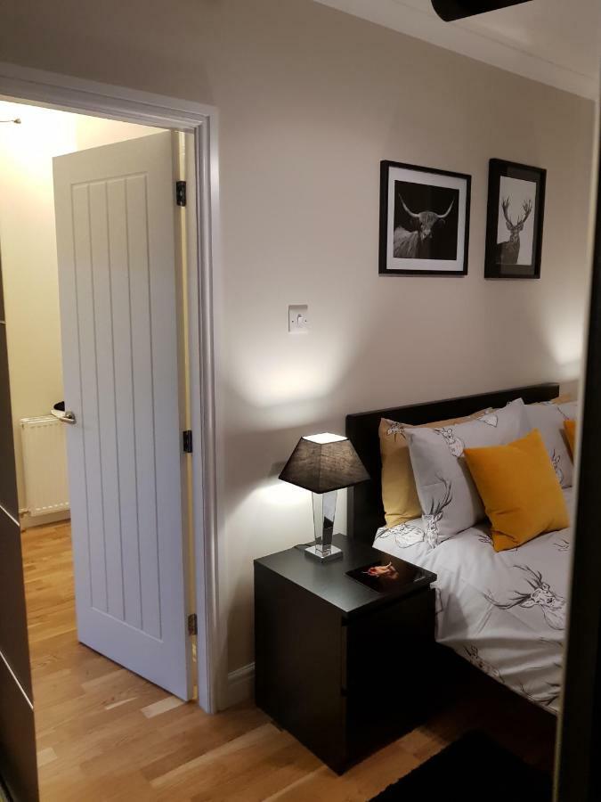 Smart & Cozy Holiday Apartment In The City Centre Inverness Exterior photo