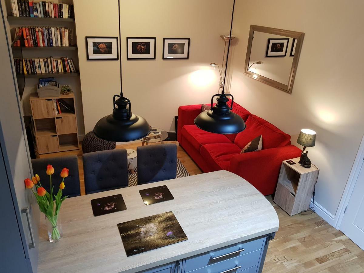 Smart & Cozy Holiday Apartment In The City Centre Inverness Exterior photo